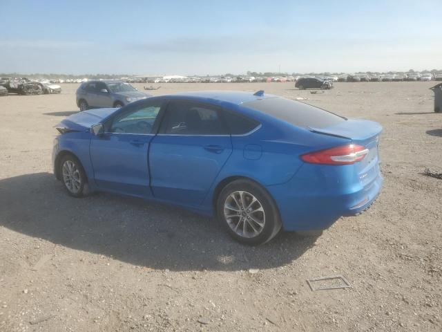 3FA6P0H78LR176439 - 2020 FORD FUSION SE BLUE photo 2