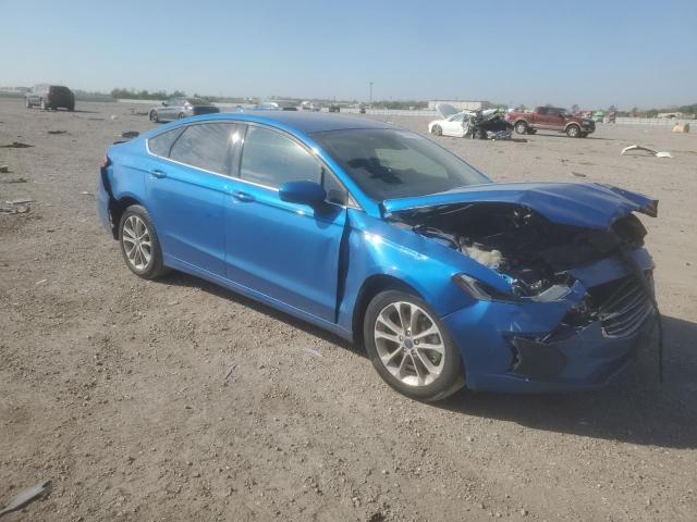 3FA6P0H78LR176439 - 2020 FORD FUSION SE BLUE photo 4