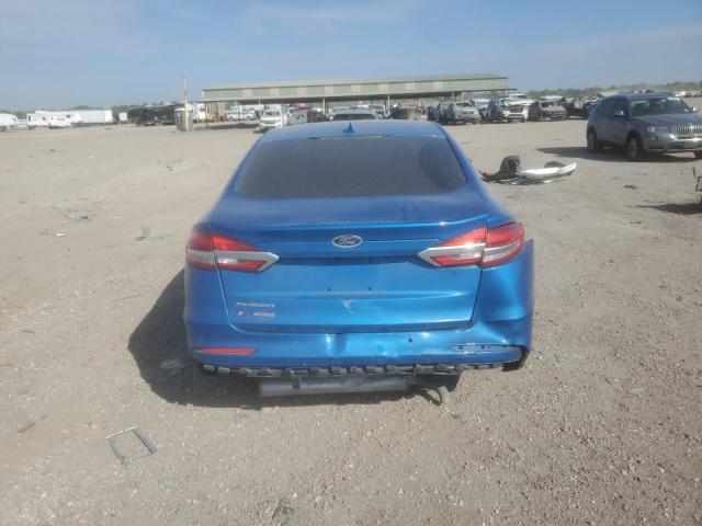 3FA6P0H78LR176439 - 2020 FORD FUSION SE BLUE photo 6