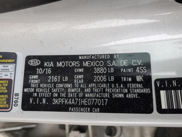 3KPFK4A71HE077017 - 2017 KIA FORTE LX SILVER photo 12