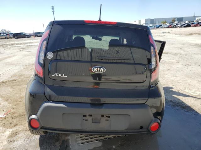 KNDJN2A27G7849092 - 2016 KIA SOUL BLACK photo 6