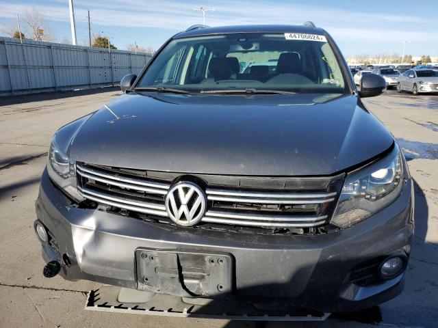 WVGBV7AX8GW530010 - 2016 VOLKSWAGEN TIGUAN S GRAY photo 5