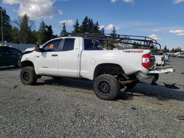 5TFUY5F18FX436232 - 2015 TOYOTA TUNDRA DOUBLE CAB SR/SR5 WHITE photo 2