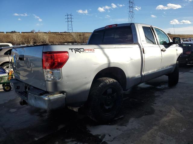 5TFUY5F18DX298074 - 2013 TOYOTA TUNDRA DOUBLE CAB SR5 SILVER photo 3