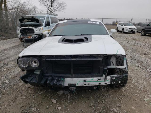 2C3CDZFJ4GH331888 - 2016 DODGE CHALLENGER R/T SCAT PACK WHITE photo 5