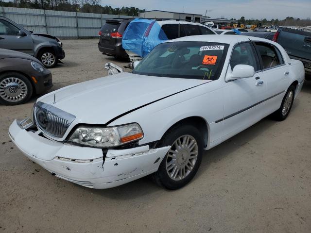 2LNHM82V79X629201 - 2009 LINCOLN TOWN CAR SIGNATURE LIMITED WHITE photo 1