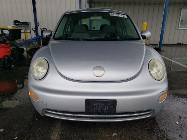 3VWBK21C23M401930 - 2003 VOLKSWAGEN NEW BEETLE GL 银色 照片 5