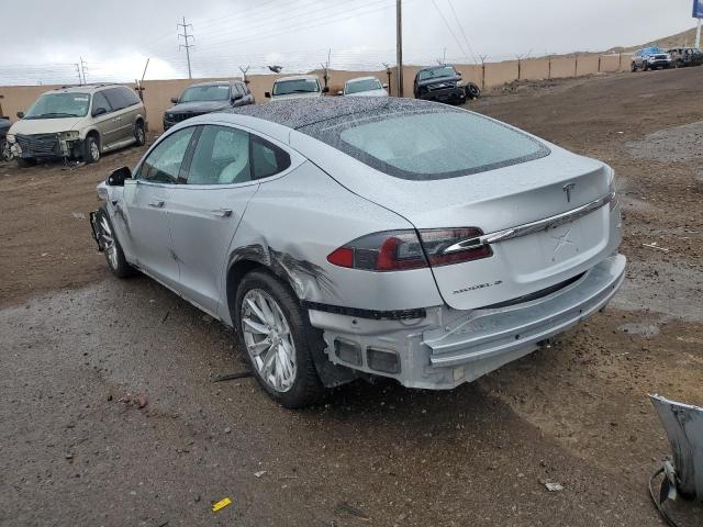 5YJSA1E24HF204657 - 2017 TESLA MODEL S Արծաթագույն լուսանկար 2