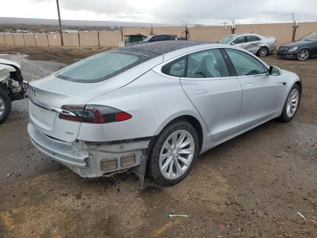 5YJSA1E24HF204657 - 2017 TESLA MODEL S Արծաթագույն լուսանկար 3