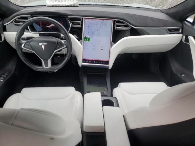 5YJSA1E24HF204657 - 2017 TESLA MODEL S Արծաթագույն լուսանկար 8