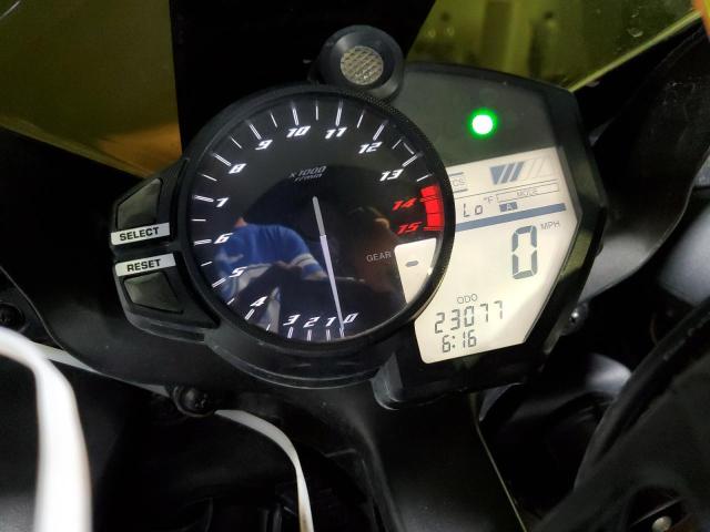 JYARN23Y2EA003999 - 2014 YAMAHA YZFR1 C GRAY photo 8