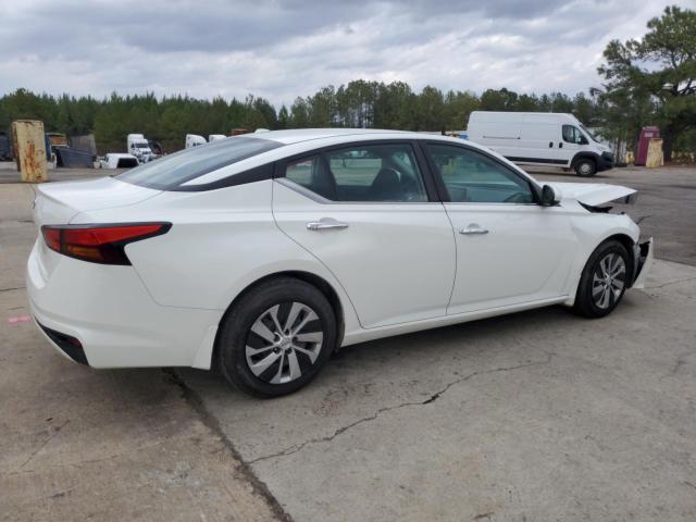 1N4BL4BV5KC161581 - 2019 NISSAN ALTIMA S WHITE photo 3