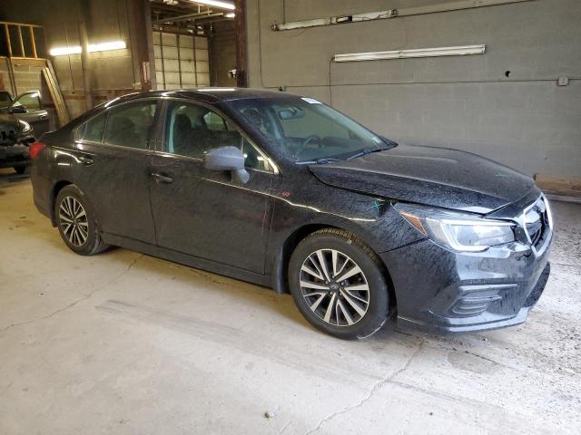 4S3BNAB61J3015723 - 2018 SUBARU LEGACY 2.5I BLACK photo 4