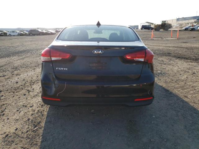 3KPFL4A79JE198056 - 2018 KIA FORTE LX BLACK photo 6