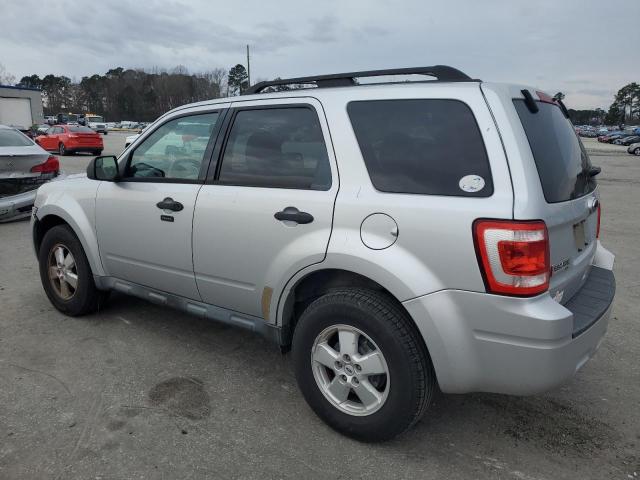 1FMCU0D76AKA78793 - 2010 FORD ESCAPE XLT SILVER photo 2