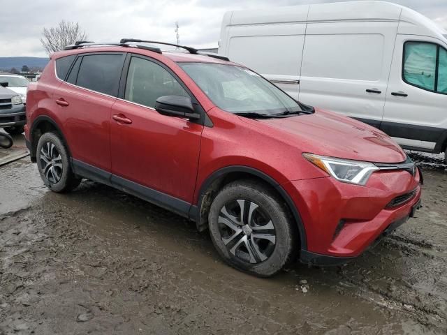 JTMBFREV9HJ108994 - 2017 TOYOTA RAV4 LE RED photo 4