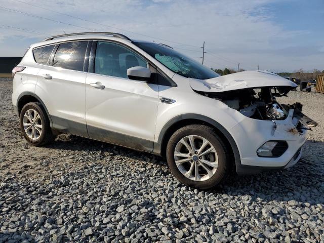 1FMCU0GDXHUC72209 - 2017 FORD ESCAPE SE WHITE photo 4