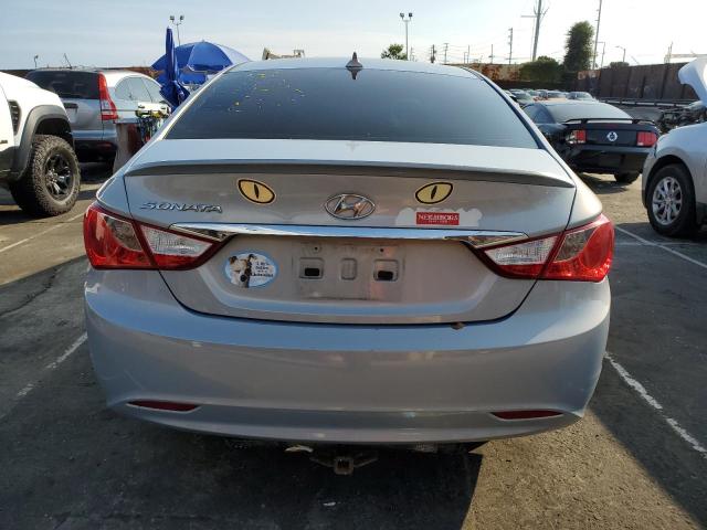 5NPEB4AC8DH504885 - 2013 HYUNDAI SONATA GLS SILVER photo 6