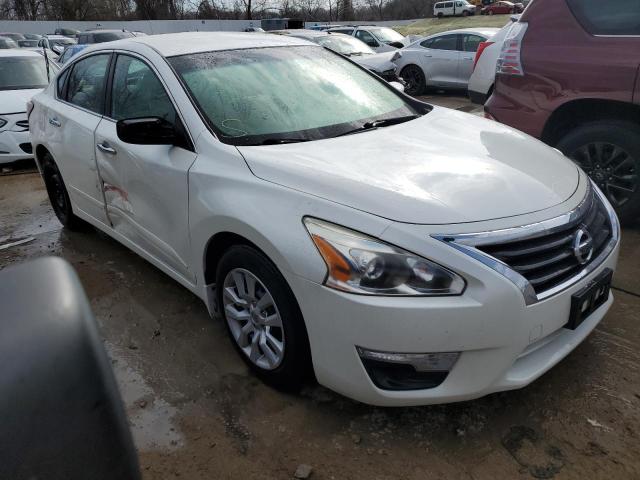 1N4AL3AP4DC284719 - 2013 NISSAN ALTIMA 2.5 WHITE photo 4