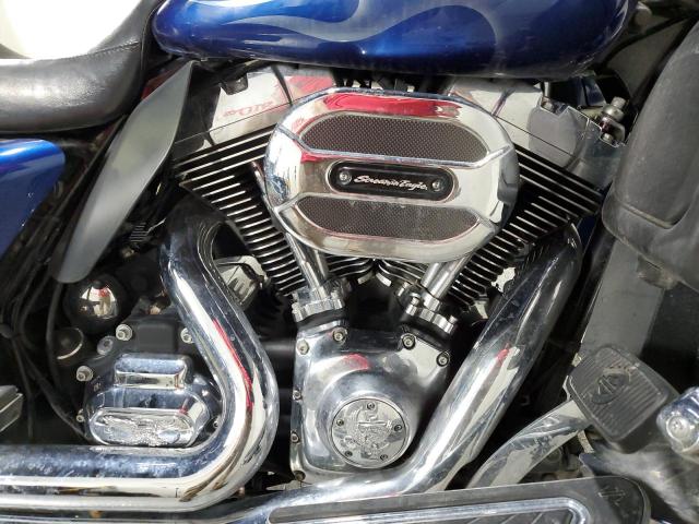 1HD1FCM15GB663794 - 2016 HARLEY-DAVIDSON FLHTCU ULTRA CLASSIC ELECTRA GLIDE BLUE photo 5