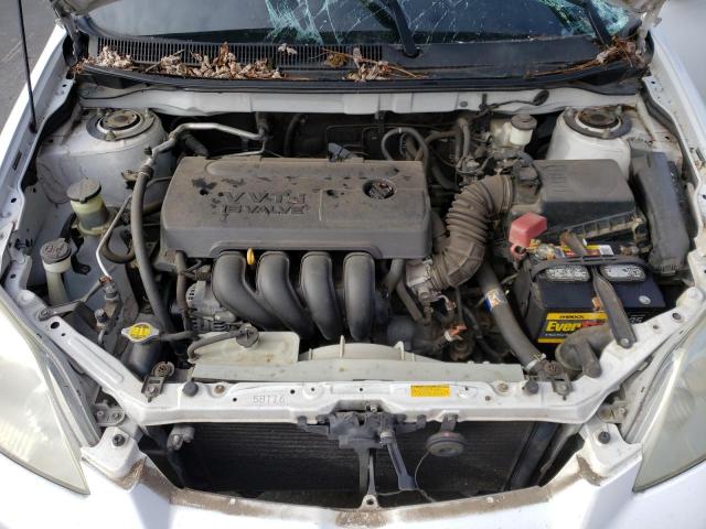 2T1KR32E57C660575 - 2007 TOYOTA COROLLA MA XR WHITE photo 11