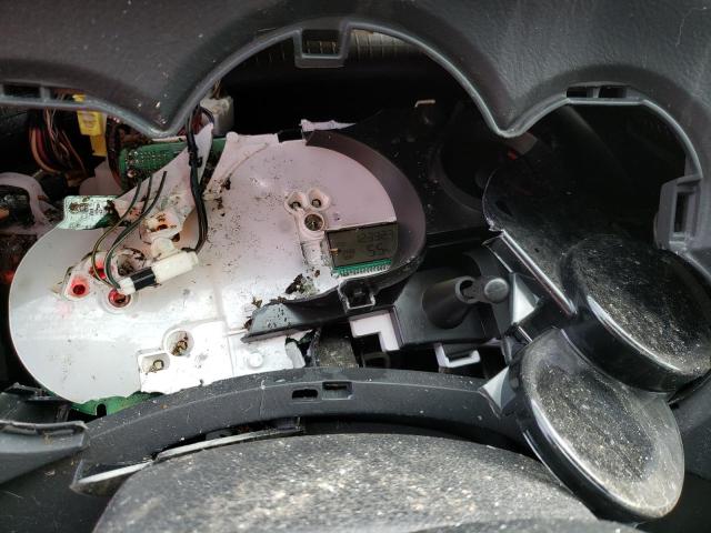 2T1KR32E57C660575 - 2007 TOYOTA COROLLA MA XR WHITE photo 9