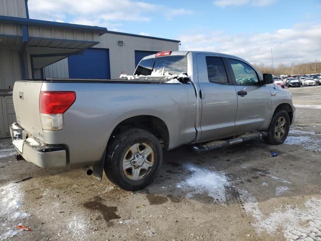 5TFUY5F15BX168427 - 2011 TOYOTA TUNDRA DOUBLE CAB SR5 SILVER photo 3