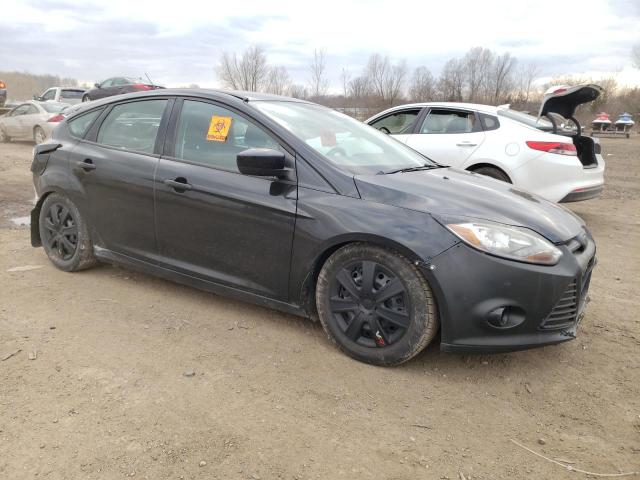 1FAHP3K20CL233450 - 2012 FORD FOCUS SE BLACK photo 4