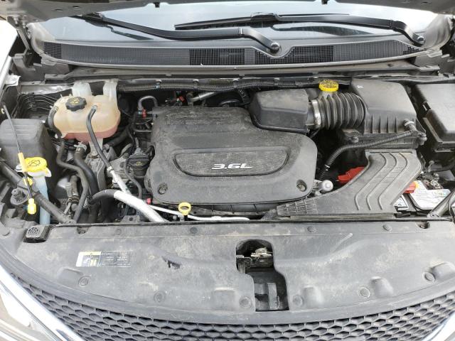 2C4RC1BG1JR235724 - 2018 CHRYSLER PACIFICA TOURING L SILVER photo 11