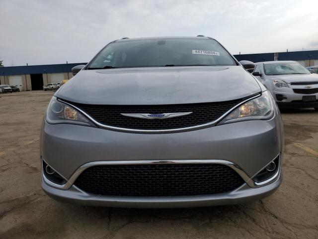 2C4RC1BG1JR235724 - 2018 CHRYSLER PACIFICA TOURING L SILVER photo 5