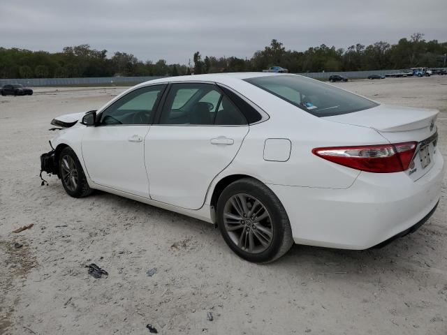 4T1BF1FK8FU083454 - 2015 TOYOTA CAMRY LE WHITE photo 2