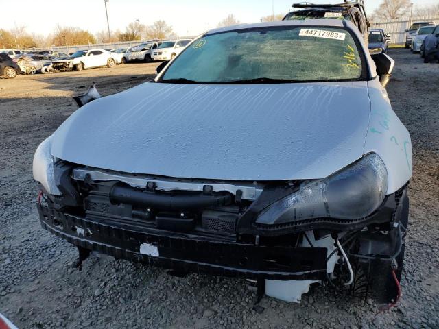 JF1ZNAA11D1727725 - 2013 TOYOTA SCION FR-S SILVER photo 5