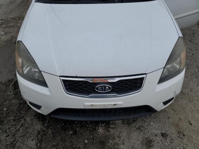 KNADH4A36B6944747 - 2011 KIA RIO BASE WHITE photo 11