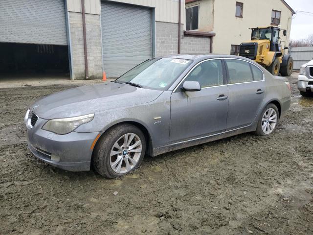 WBANV9C50AC136497 - 2010 BMW 5 SERIES XI GRAY photo 1