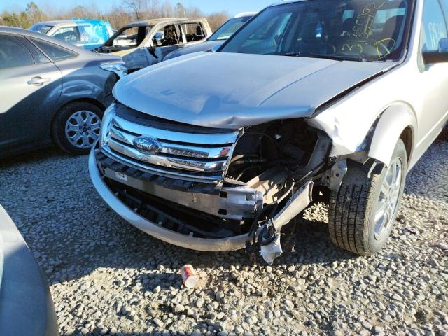 1FMDK03WX8GA16037 - 2008 FORD TAURUS X LIMITED SILVER photo 9