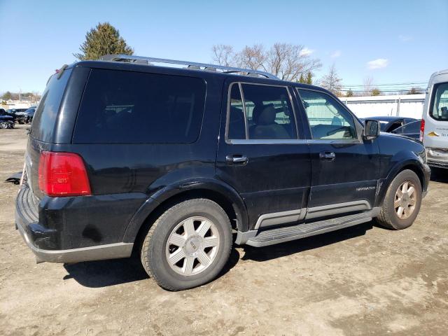 5LMFU28R34LJ23110 - 2004 LINCOLN NAVIGATOR შავი ფოტო 3