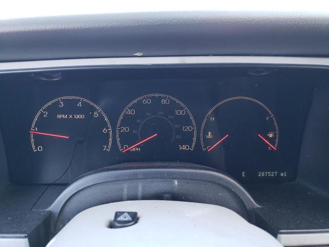 5LMFU28R34LJ23110 - 2004 LINCOLN NAVIGATOR შავი ფოტო 9