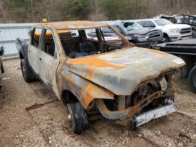 3C6UR5DL3JG365799 - 2018 RAM 2500 SLT ნაცრისფერი ფოტო 4