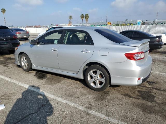 5YFBU4EE6DP137464 - 2013 TOYOTA COROLLA BASE SILVER photo 2