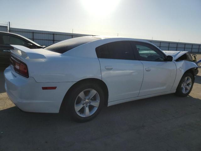 2C3CDXBG4EH188081 - 2014 DODGE CHARGER SE WHITE photo 3