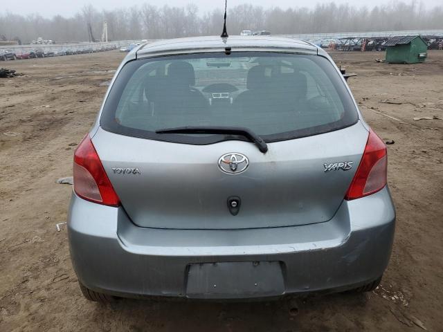 JTDJT923175045999 - 2007 TOYOTA YARIS GRAY photo 6