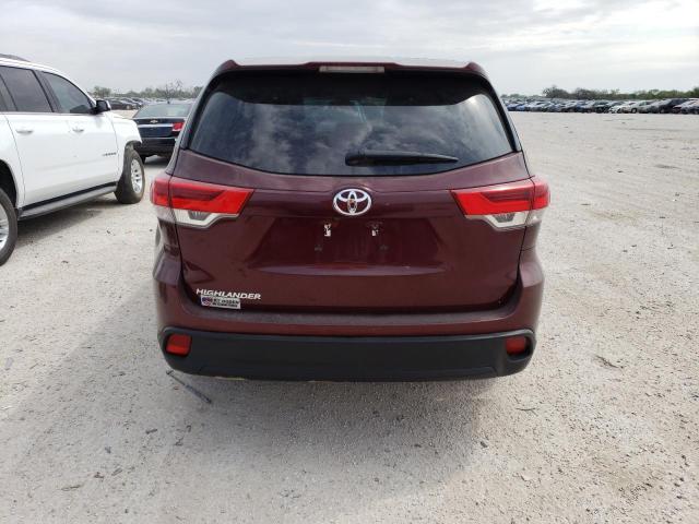 5TDZARFH4HS029144 - 2017 TOYOTA HIGHLANDER LE RED photo 6