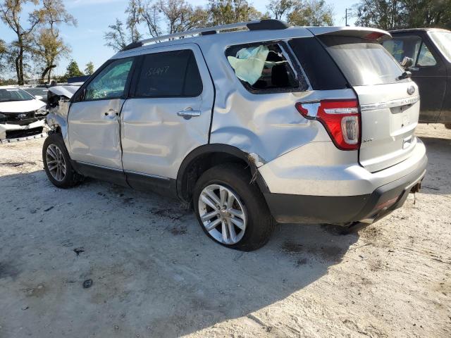 1FMHK8D80BGA13591 - 2011 FORD EXPLORER XLT SILVER photo 2