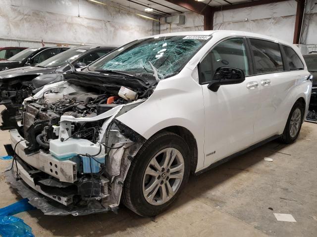 5TDXSKFCXMS009748 - 2021 TOYOTA SIENNA XSE WHITE photo 1