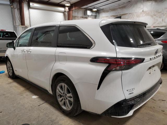 5TDXSKFCXMS009748 - 2021 TOYOTA SIENNA XSE WHITE photo 2