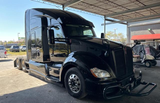 2019 KENWORTH CONSTRUCTI T680, 