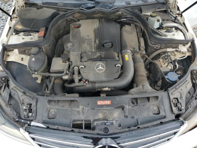 WDDGF4HB2EA945713 - 2014 MERCEDES-BENZ C 250 WHITE photo 11