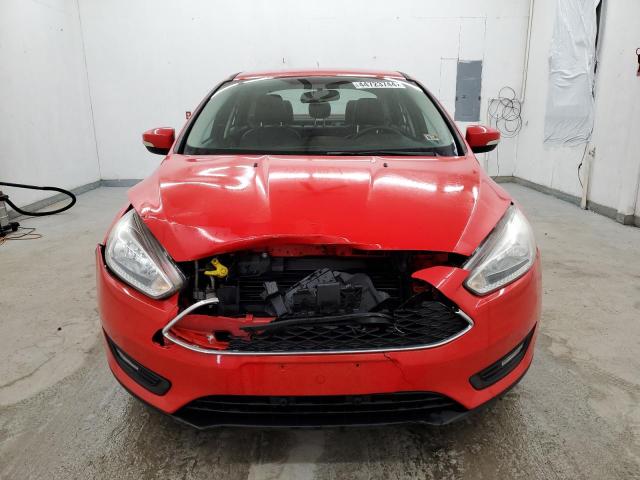 1FADP3F21FL250769 - 2015 FORD FOCUS SE RED photo 5