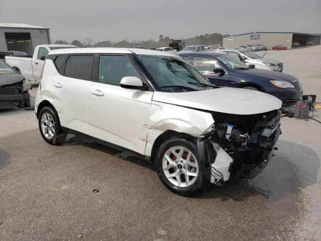 KNDJ23AU0P7870351 - 2023 KIA SOUL LX WHITE photo 4