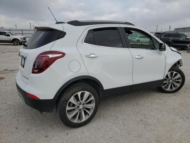 KL4CJASBXLB343237 - 2020 BUICK ENCORE PREFERRED WHITE photo 3